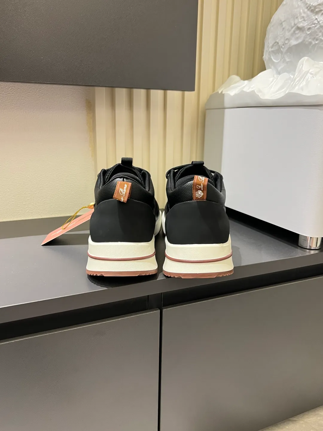 Men's men's shoes 💰p480 Loro men's shoes 💰piana niche classic jogging shoes, men's lace-up casual shoes and sneakers, high-quality lightweight and comfortable fabrics, suitable for outdoor leisure, the color scheme is young and energetic, and it looks great with sportswear or casual suits! Size: 38-44 (45 customized)